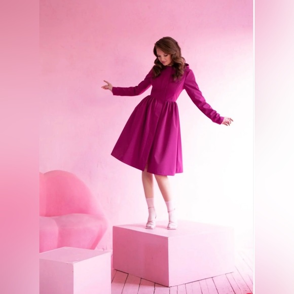 Women’s Fuchsia Pink Hooded Waterproof Button Up Peplum Rain Coat Dress - Picture 2 of 14